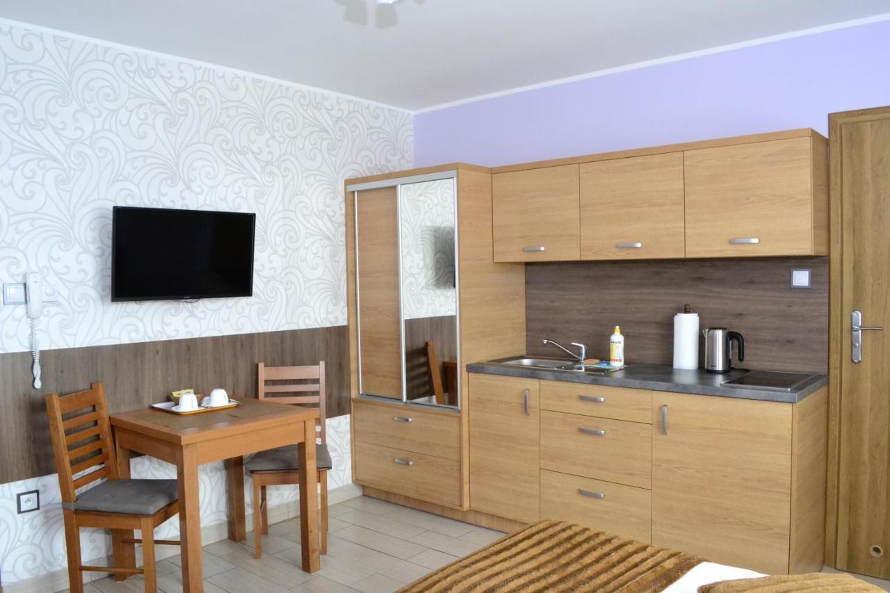 Comfort-24 Plus Słupca Extérieur photo