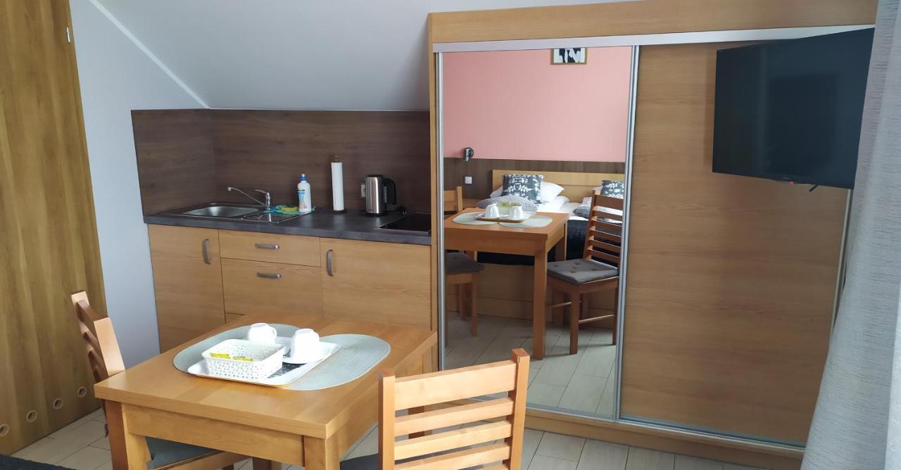 Comfort-24 Plus Słupca Extérieur photo